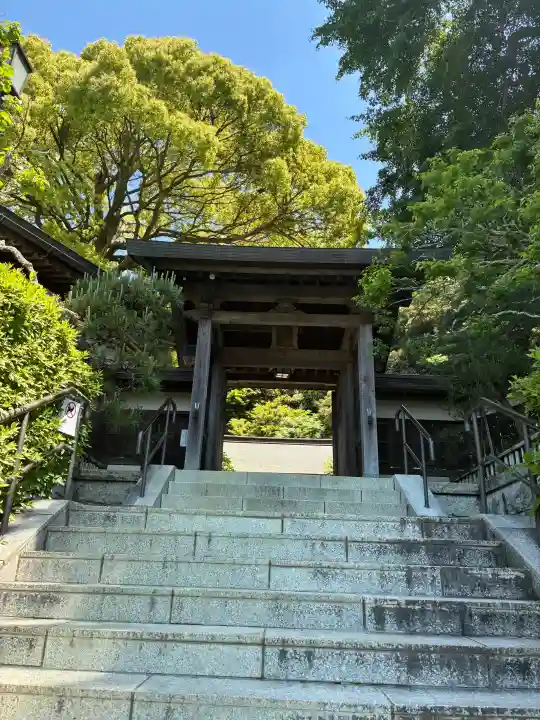 荏柄天神社の{uncategorized: "未分類", other: "その他", undefined: "問題あり", building: "その他建物", grave: "お墓", sacred_gate: "鳥居", guardian: "狛犬", statue: "像", buddha: "仏像", history: "歴史", nature: "自然", garden: "庭園", animal: "動物", pagoda: "塔", temizu: "手水舎", mountain_gate: "山門・神門", sanctuary: "本殿・本堂", subordinate: "末社・摂社", art: "芸術", scenery: "景色", jizo: "地蔵", ema: "絵馬", goshuin: "御朱印", omikuji: "おみくじ", items: "授与品その他", amulet: "お守り", goshuincho: "御朱印帳", eats: "食事", festival: "お祭り", votive_dance: "神楽", shichigosan: "七五三参", wedding: "結婚式", experience: "体験その他", initially: "初詣", around: "周辺", anti_infection: "感染症対策"}
