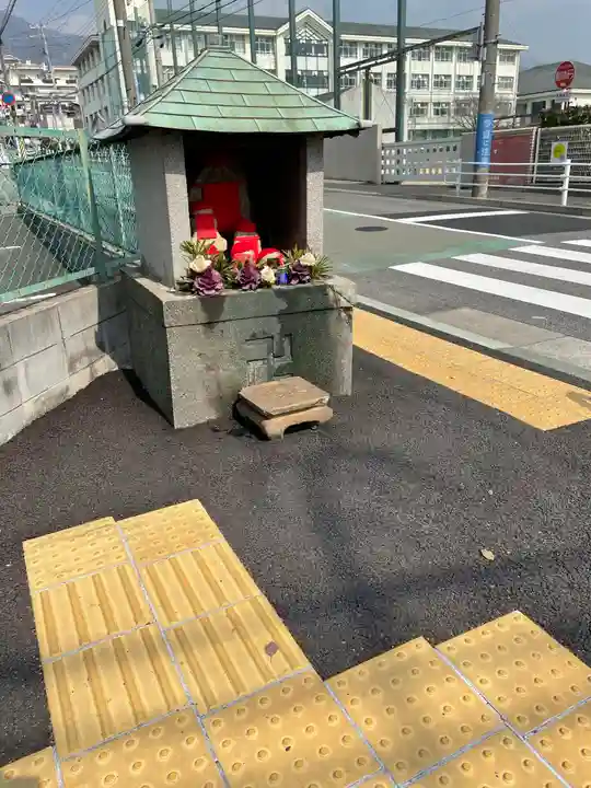 地蔵尊(篠原南町)の本殿・本堂