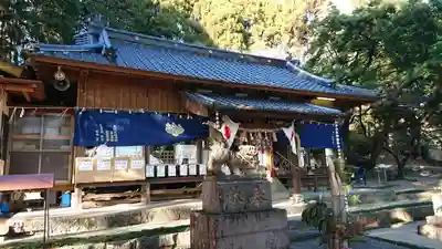 男女神社の本殿・本堂