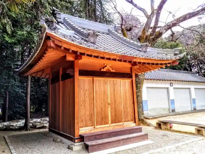 糟目春日神社のその他建物
