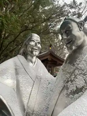 穂高神社本宮の{uncategorized: "未分類", other: "その他", undefined: "問題あり", building: "その他建物", grave: "お墓", sacred_gate: "鳥居", guardian: "狛犬", statue: "像", buddha: "仏像", history: "歴史", nature: "自然", garden: "庭園", animal: "動物", pagoda: "塔", temizu: "手水舎", mountain_gate: "山門・神門", sanctuary: "本殿・本堂", subordinate: "末社・摂社", art: "芸術", scenery: "景色", jizo: "地蔵", ema: "絵馬", goshuin: "御朱印", omikuji: "おみくじ", items: "授与品その他", amulet: "お守り", goshuincho: "御朱印帳", eats: "食事", festival: "お祭り", votive_dance: "神楽", shichigosan: "七五三参", wedding: "結婚式", experience: "体験その他", initially: "初詣", around: "周辺", anti_infection: "感染症対策"}