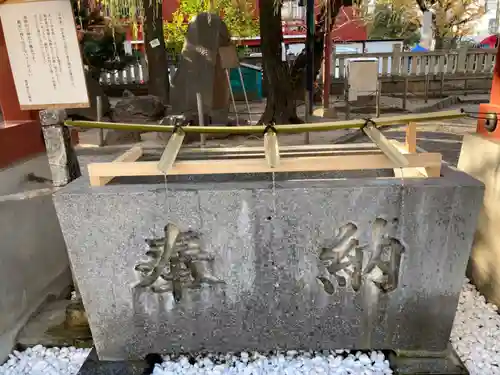 浅草神社の手水舎