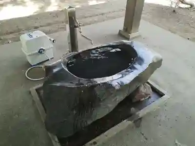 信濃神社の手水舎