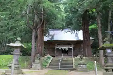 白幡八幡神社の本殿・本堂