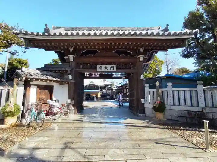 題経寺(柴又帝釈天)の山門・神門