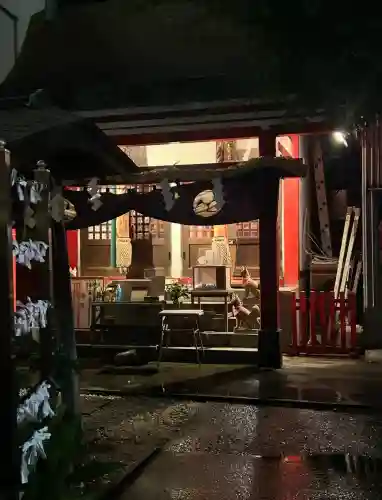 讃岐小白稲荷神社の{uncategorized: "未分類", other: "その他", undefined: "問題あり", building: "その他建物", grave: "お墓", sacred_gate: "鳥居", guardian: "狛犬", statue: "像", buddha: "仏像", history: "歴史", nature: "自然", garden: "庭園", animal: "動物", pagoda: "塔", temizu: "手水舎", mountain_gate: "山門・神門", sanctuary: "本殿・本堂", subordinate: "末社・摂社", art: "芸術", scenery: "景色", jizo: "地蔵", ema: "絵馬", goshuin: "御朱印", omikuji: "おみくじ", items: "授与品その他", amulet: "お守り", goshuincho: "御朱印帳", eats: "食事", festival: "お祭り", votive_dance: "神楽", shichigosan: "七五三参", wedding: "結婚式", experience: "体験その他", initially: "初詣", around: "周辺", anti_infection: "感染症対策"}