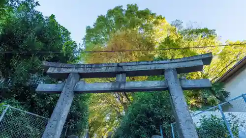 安居神社の鳥居