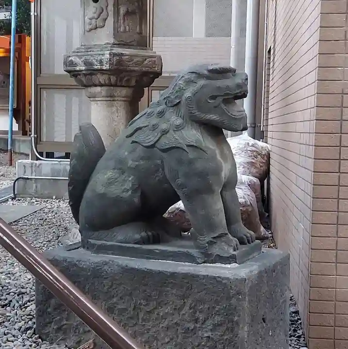 上目黒氷川神社の狛犬