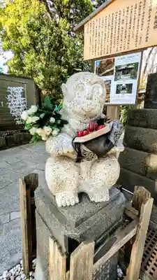 戸越八幡神社の像