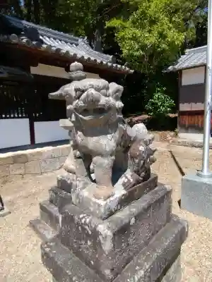 矢田坐久志玉比古神社の{uncategorized: "未分類", other: "その他", undefined: "問題あり", building: "その他建物", grave: "お墓", sacred_gate: "鳥居", guardian: "狛犬", statue: "像", buddha: "仏像", history: "歴史", nature: "自然", garden: "庭園", animal: "動物", pagoda: "塔", temizu: "手水舎", mountain_gate: "山門・神門", sanctuary: "本殿・本堂", subordinate: "末社・摂社", art: "芸術", scenery: "景色", jizo: "地蔵", ema: "絵馬", goshuin: "御朱印", omikuji: "おみくじ", items: "授与品その他", amulet: "お守り", goshuincho: "御朱印帳", eats: "食事", festival: "お祭り", votive_dance: "神楽", shichigosan: "七五三参", wedding: "結婚式", experience: "体験その他", initially: "初詣", around: "周辺", anti_infection: "感染症対策"}