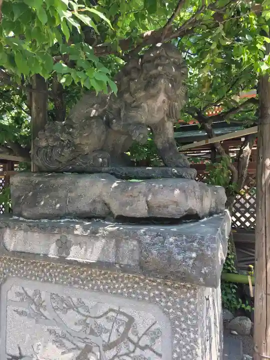 湯島天満宮の{uncategorized: "未分類", other: "その他", undefined: "問題あり", building: "その他建物", grave: "お墓", sacred_gate: "鳥居", guardian: "狛犬", statue: "像", buddha: "仏像", history: "歴史", nature: "自然", garden: "庭園", animal: "動物", pagoda: "塔", temizu: "手水舎", mountain_gate: "山門・神門", sanctuary: "本殿・本堂", subordinate: "末社・摂社", art: "芸術", scenery: "景色", jizo: "地蔵", ema: "絵馬", goshuin: "御朱印", omikuji: "おみくじ", items: "授与品その他", amulet: "お守り", goshuincho: "御朱印帳", eats: "食事", festival: "お祭り", votive_dance: "神楽", shichigosan: "七五三参", wedding: "結婚式", experience: "体験その他", initially: "初詣", around: "周辺", anti_infection: "感染症対策"}