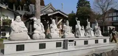阿蘇白水龍神權現~白蛇神社~の像