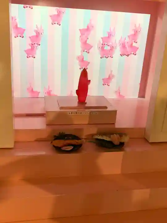 ジンジャー神社の像