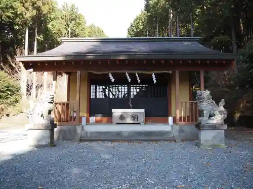 高尾山穂見神社の本殿・本堂
