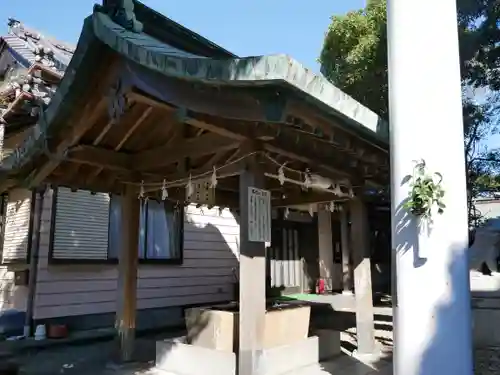 白羽神社の手水舎