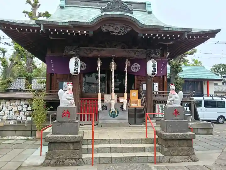 久富稲荷神社の{uncategorized: "未分類", other: "その他", undefined: "問題あり", building: "その他建物", grave: "お墓", sacred_gate: "鳥居", guardian: "狛犬", statue: "像", buddha: "仏像", history: "歴史", nature: "自然", garden: "庭園", animal: "動物", pagoda: "塔", temizu: "手水舎", mountain_gate: "山門・神門", sanctuary: "本殿・本堂", subordinate: "末社・摂社", art: "芸術", scenery: "景色", jizo: "地蔵", ema: "絵馬", goshuin: "御朱印", omikuji: "おみくじ", items: "授与品その他", amulet: "お守り", goshuincho: "御朱印帳", eats: "食事", festival: "お祭り", votive_dance: "神楽", shichigosan: "七五三参", wedding: "結婚式", experience: "体験その他", initially: "初詣", around: "周辺", anti_infection: "感染症対策"}