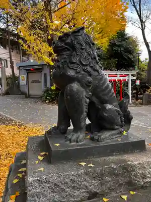 鳩森八幡神社の狛犬