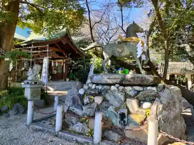 萱津神社の像