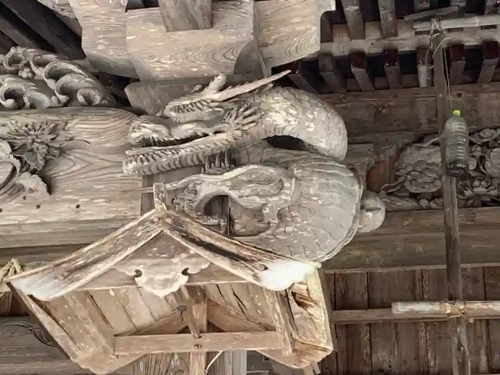 磐椅神社の芸術