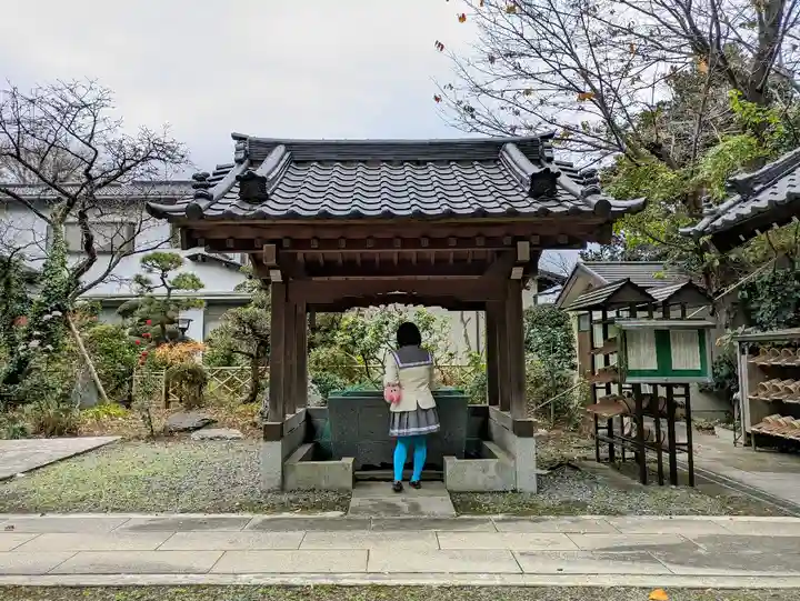 源東院の手水舎