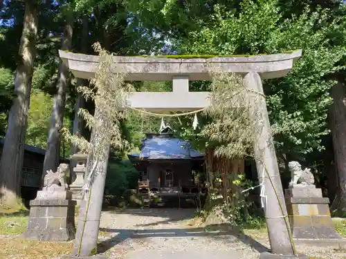 相倉地主神社の鳥居