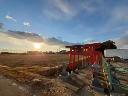 鳴岡稲荷神社の鳥居