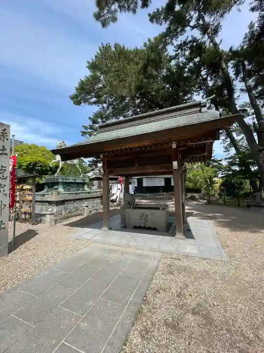 龍城神社の手水舎