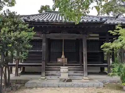 昆陽寺の本殿・本堂