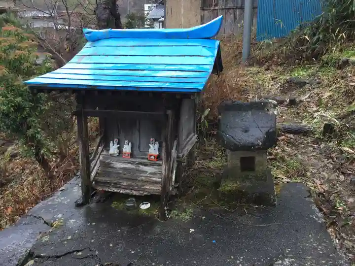 稲荷大明神の本殿・本堂