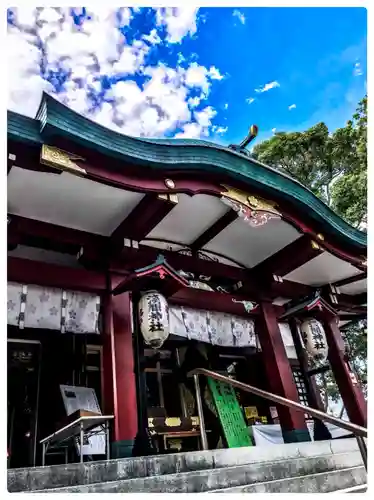 多摩川浅間神社の本殿・本堂