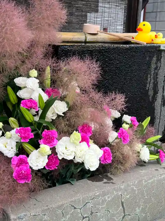 上尾御嶽神社の手水舎