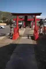 普賢願生稲荷神社の鳥居