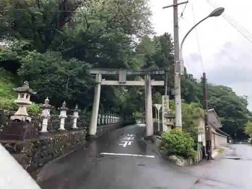 宇流冨志祢神社の鳥居