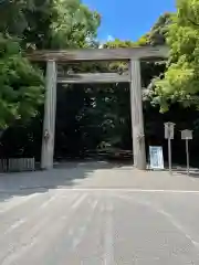 熱田神宮の鳥居