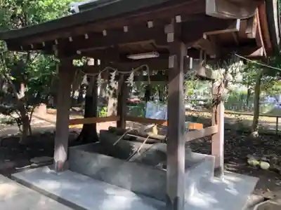 鴨神社の手水舎