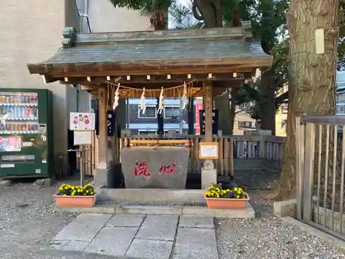 高円寺氷川神社の手水