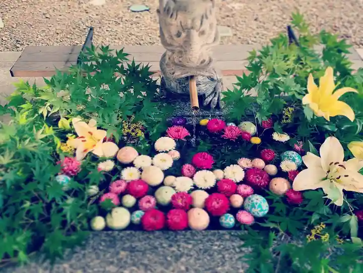 滑川神社 - 仕事と子どもの守り神の手水舎