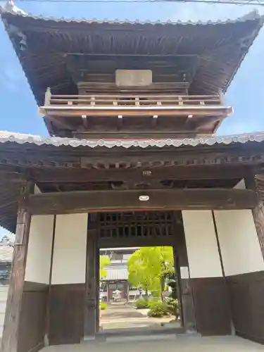 大慈禅寺の山門