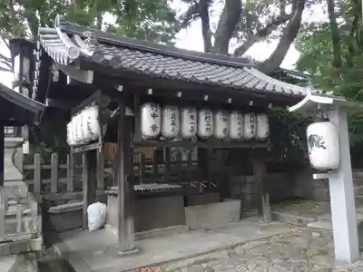 岡崎神社の手水舎