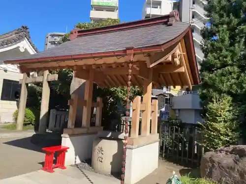 鶴見神社の手水