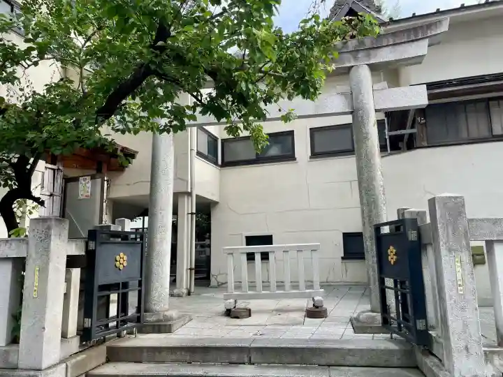 鳥越神社(東京都)