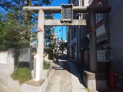 厳嶋神社の鳥居