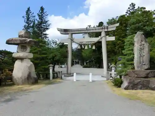 越中一宮 髙瀬神社の鳥居