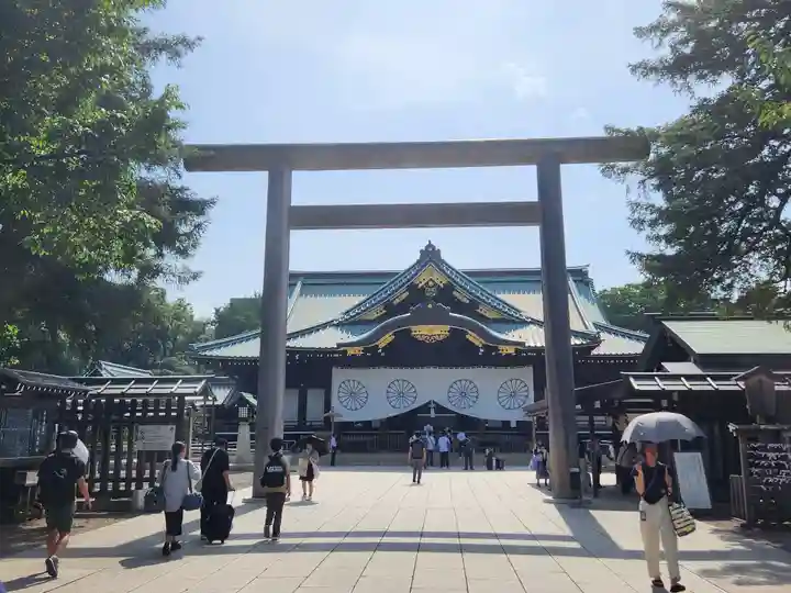 靖國神社の本殿・本堂
