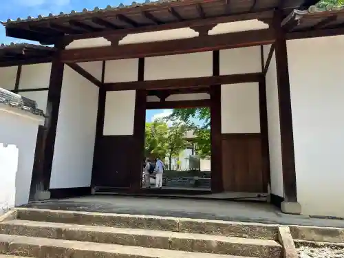 萬福寺の{uncategorized: "未分類", other: "その他", undefined: "問題あり", building: "その他建物", grave: "お墓", sacred_gate: "鳥居", guardian: "狛犬", statue: "像", buddha: "仏像", history: "歴史", nature: "自然", garden: "庭園", animal: "動物", pagoda: "塔", temizu: "手水舎", mountain_gate: "山門・神門", sanctuary: "本殿・本堂", subordinate: "末社・摂社", art: "芸術", scenery: "景色", jizo: "地蔵", ema: "絵馬", goshuin: "御朱印", omikuji: "おみくじ", items: "授与品その他", amulet: "お守り", goshuincho: "御朱印帳", eats: "食事", festival: "お祭り", votive_dance: "神楽", shichigosan: "七五三参", wedding: "結婚式", experience: "体験その他", initially: "初詣", around: "周辺", anti_infection: "感染症対策"}