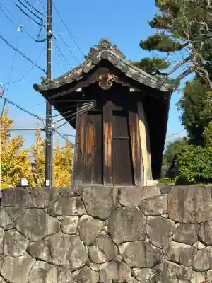  智積院の{uncategorized: "未分類", other: "その他", undefined: "問題あり", building: "その他建物", grave: "お墓", sacred_gate: "鳥居", guardian: "狛犬", statue: "像", buddha: "仏像", history: "歴史", nature: "自然", garden: "庭園", animal: "動物", pagoda: "塔", temizu: "手水舎", mountain_gate: "山門・神門", sanctuary: "本殿・本堂", subordinate: "末社・摂社", art: "芸術", scenery: "景色", jizo: "地蔵", ema: "絵馬", goshuin: "御朱印", omikuji: "おみくじ", items: "授与品その他", amulet: "お守り", goshuincho: "御朱印帳", eats: "食事", festival: "お祭り", votive_dance: "神楽", shichigosan: "七五三参", wedding: "結婚式", experience: "体験その他", initially: "初詣", around: "周辺", anti_infection: "感染症対策"}