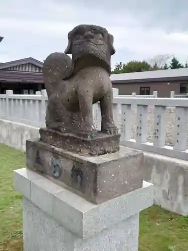 美瑛神社の狛犬