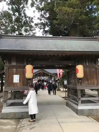 八重垣神社の山門