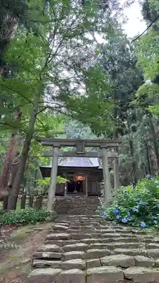 鳥越八幡神社(山形県)
