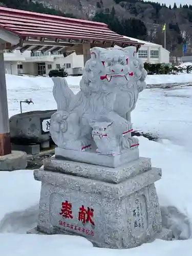 落部八幡宮の狛犬